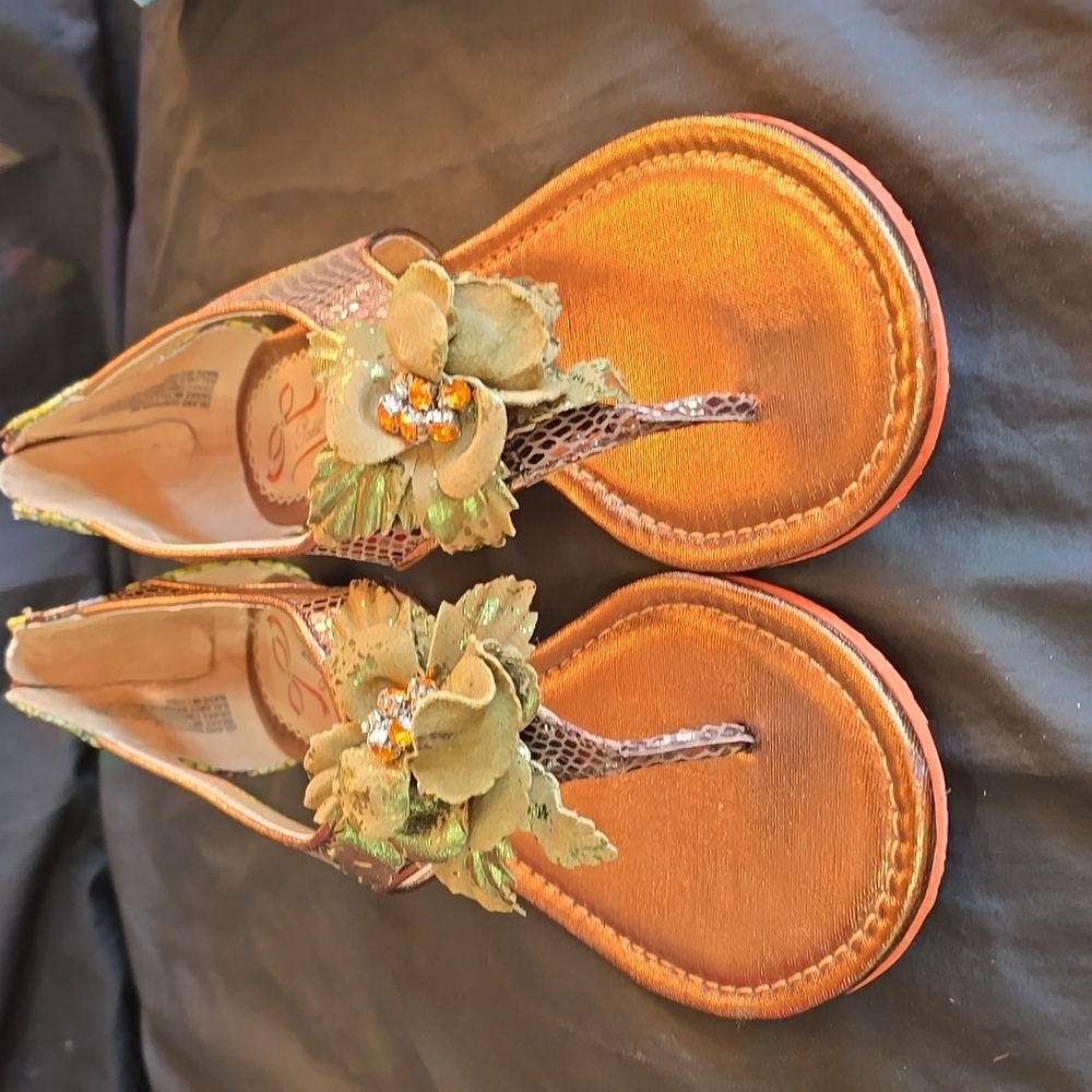 Poetic License Island Surprise Brown Size 8